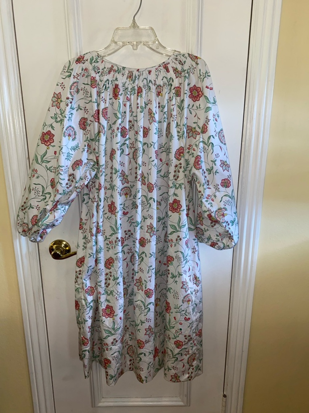 Lake White Floral Mini Dress with Puff Sleeves - Picture 5 of 7